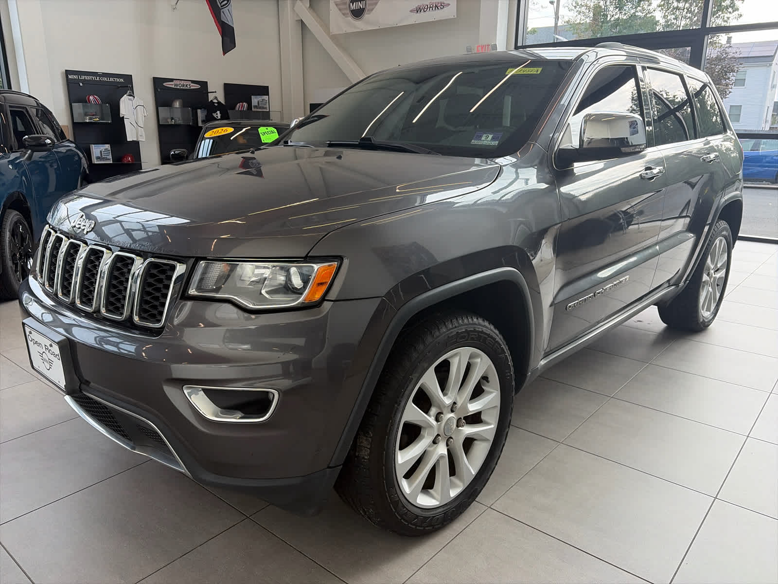 2017 Jeep Grand Cherokee