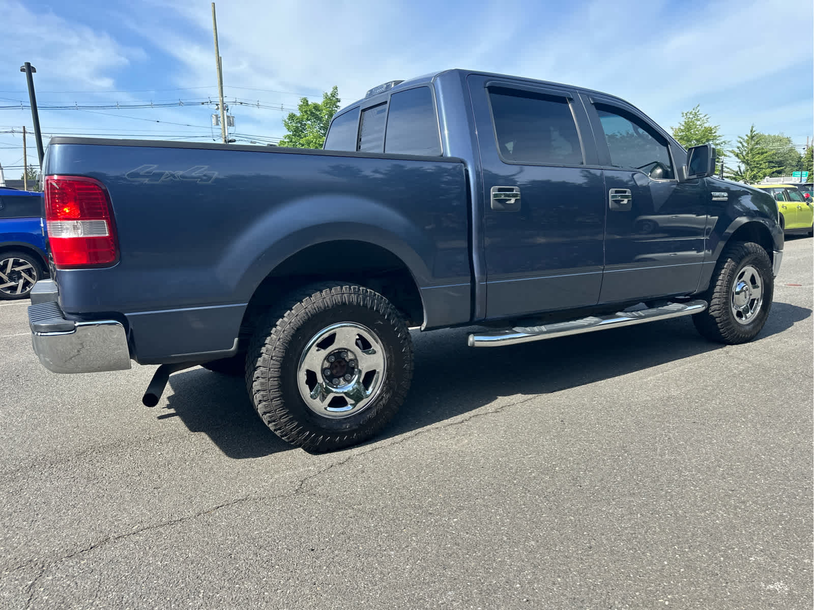2005 Ford F-150 SuperCrew 139 XLT 4WD