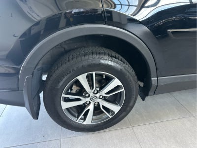 2018 Toyota RAV4 XLE AWD