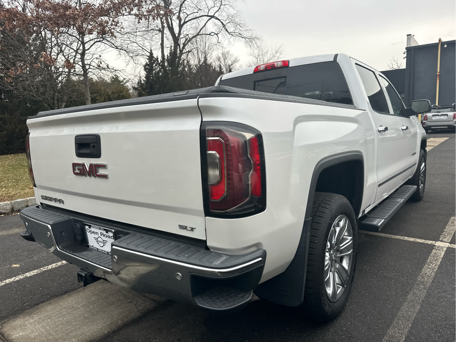 2018 GMC Sierra 1500 4WD Crew Cab 143.5 SLT