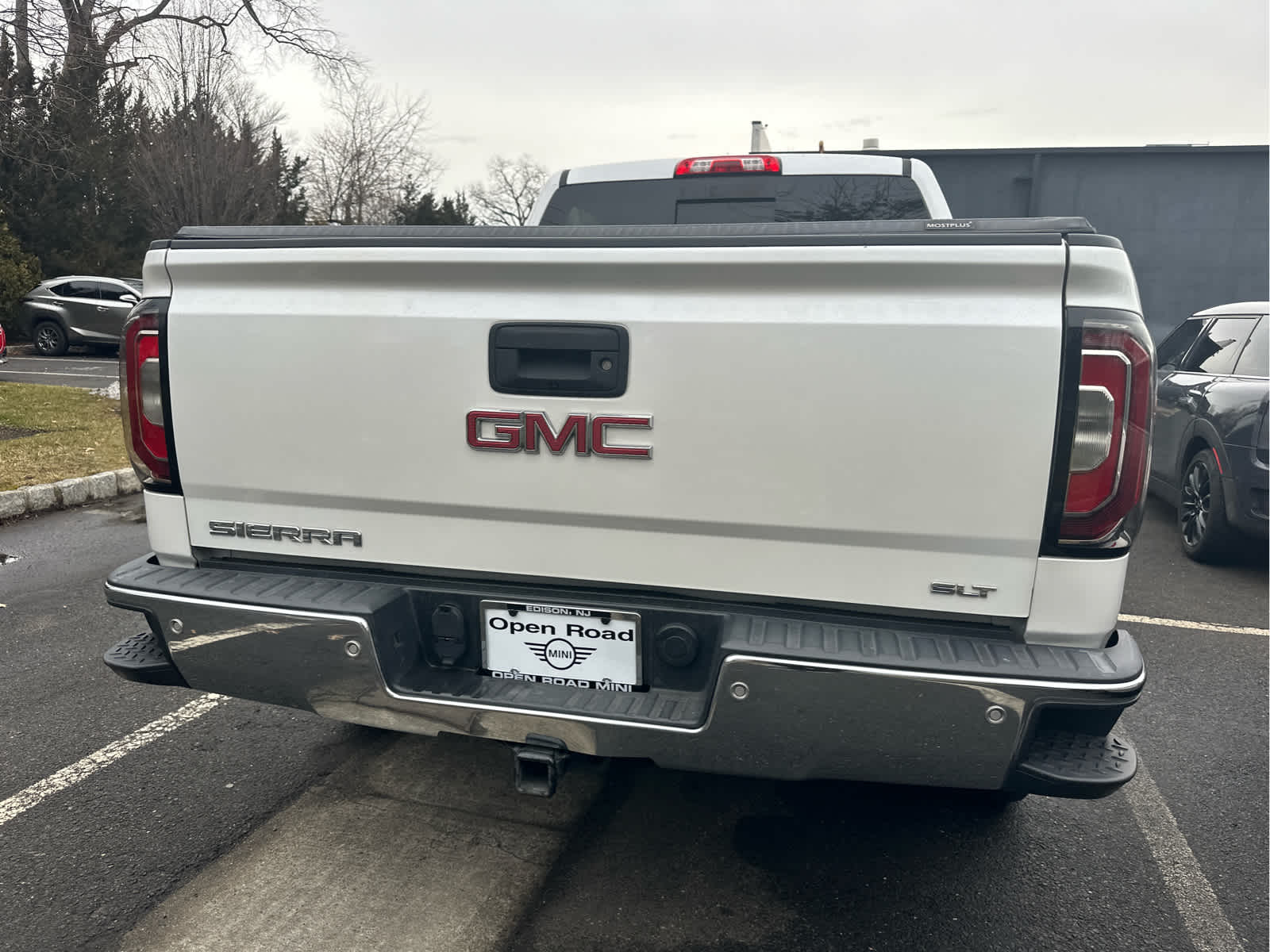 2018 GMC Sierra 1500 4WD Crew Cab 143.5 SLT