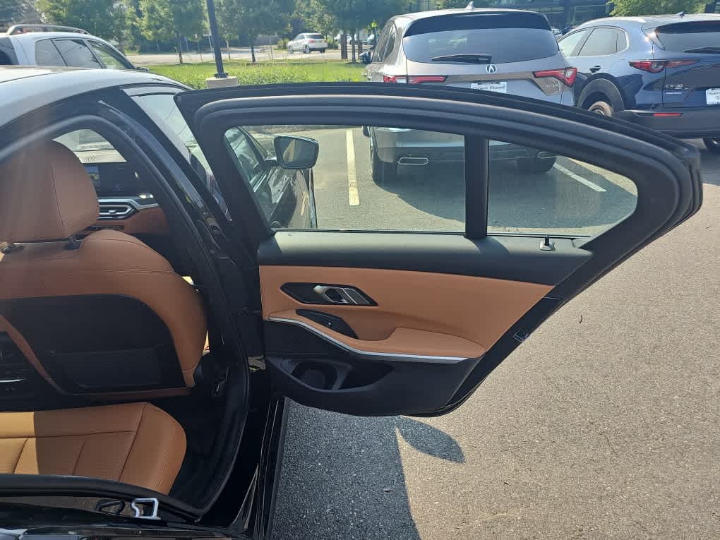 2023 BMW 3 Series 330i xDrive Sedan