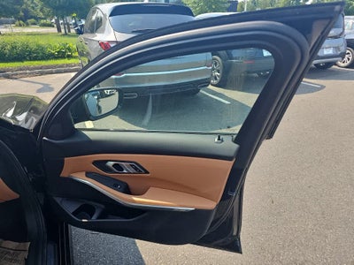 2023 BMW 3 Series 330i xDrive Sedan