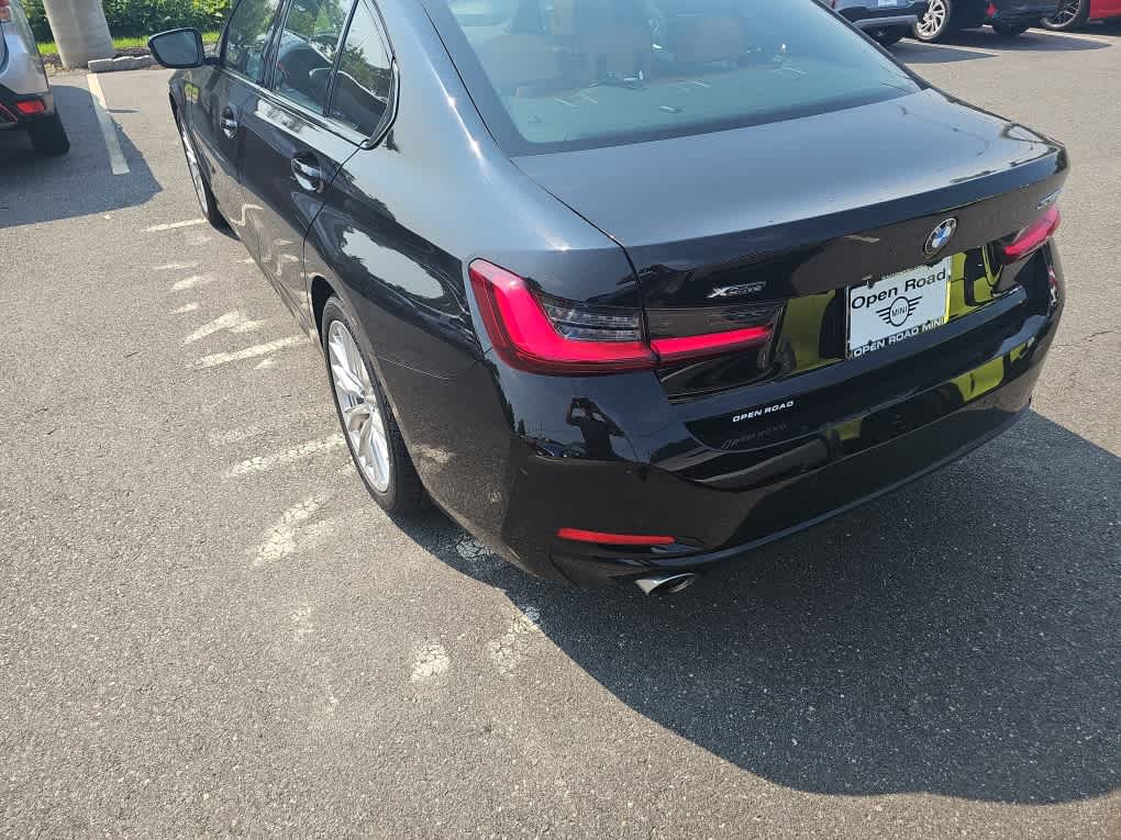 2023 BMW 3 Series 330i xDrive Sedan