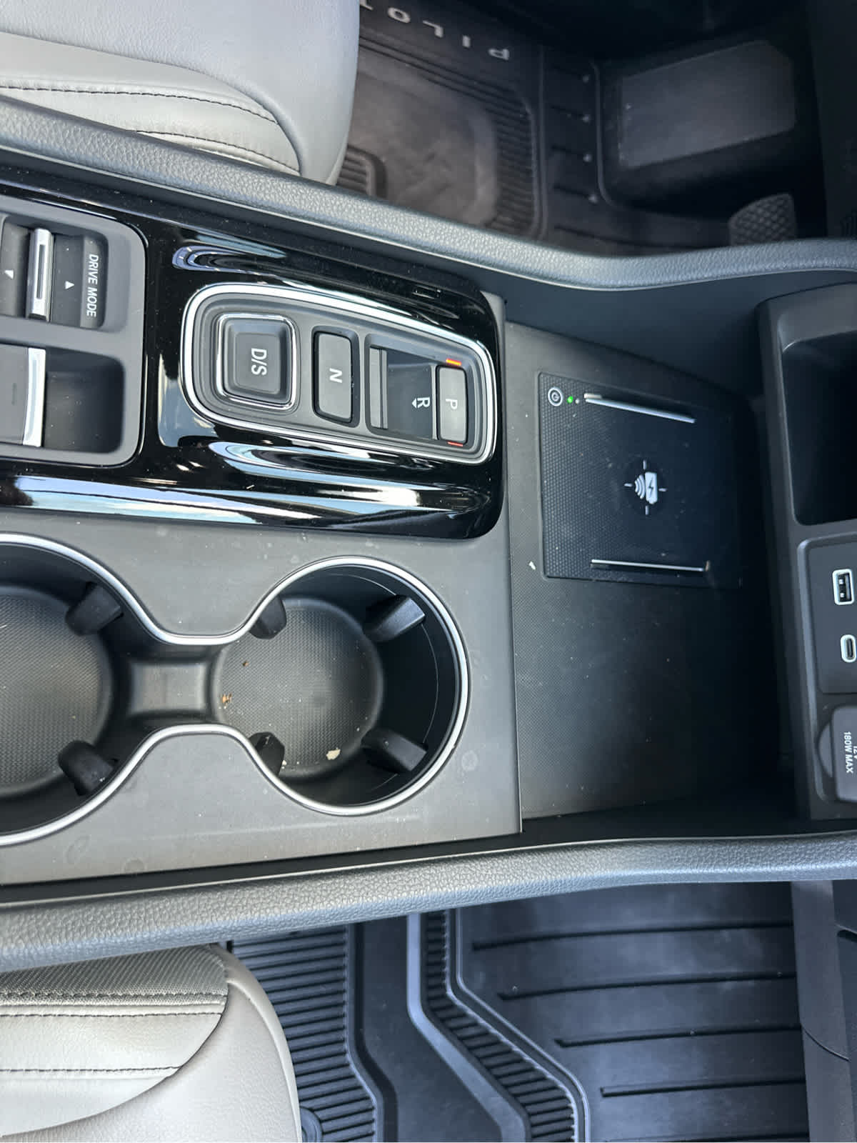 2025 Honda Pilot Touring AWD