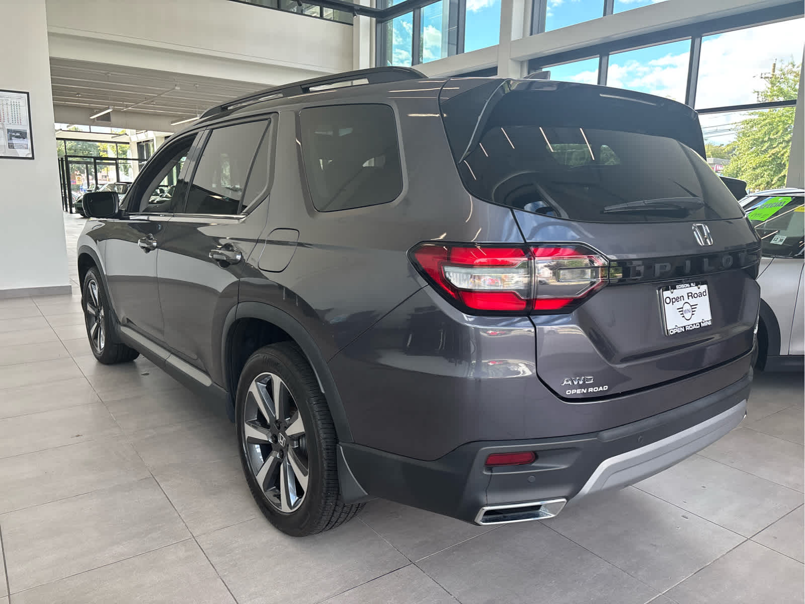 2023 Honda Pilot Elite AWD
