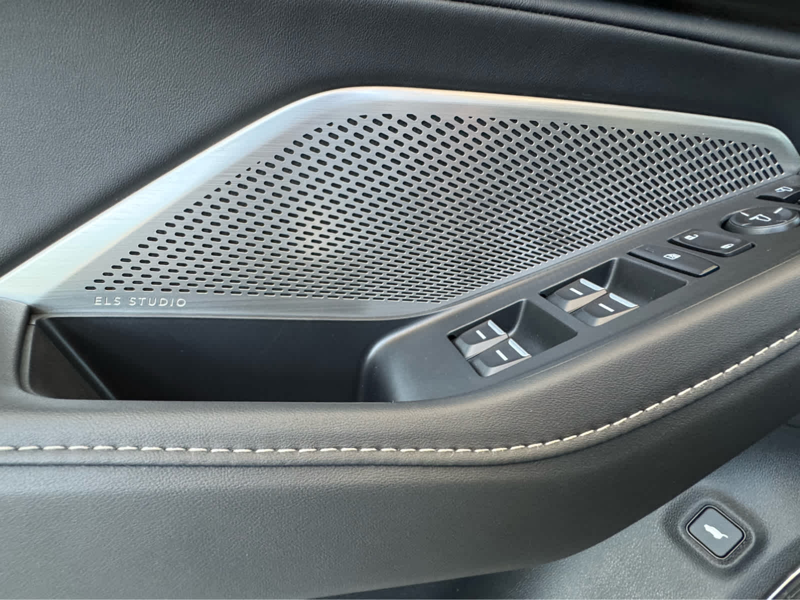 2024 Acura MDX SH-AWD w/Technology Package