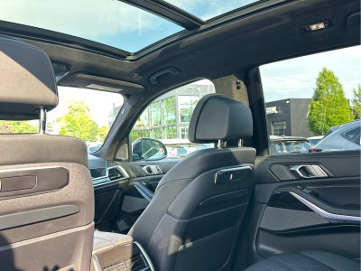 2024 BMW X7 xDrive40i Sports Activity Vehicle