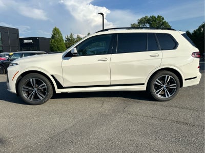 2024 BMW X7 xDrive40i Sports Activity Vehicle