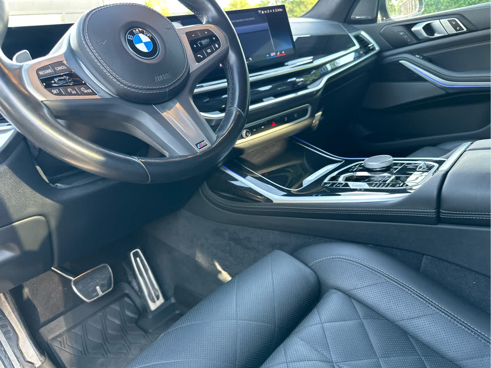 2024 BMW X7 xDrive40i Sports Activity Vehicle