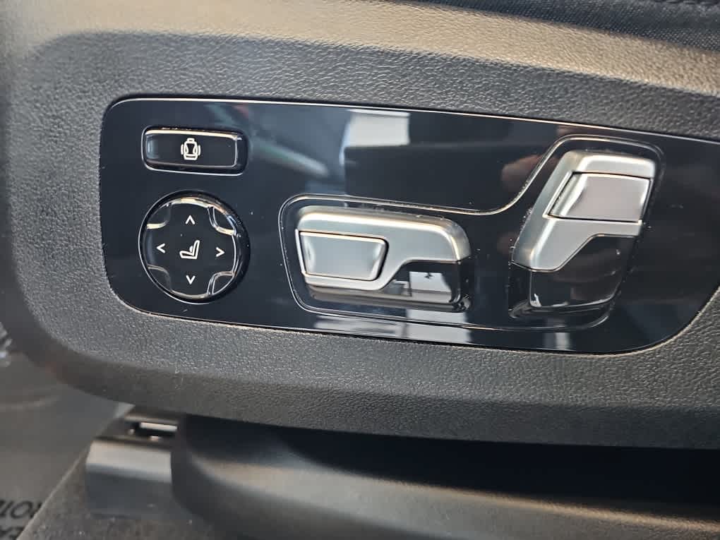 2024 BMW X7 xDrive40i Sports Activity Vehicle