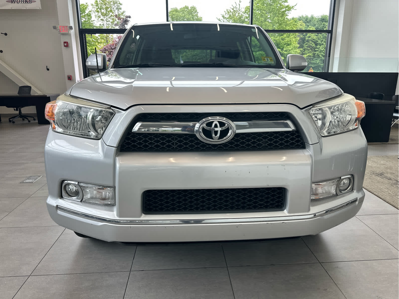 2010 Toyota 4Runner RWD 4dr V6 SR5