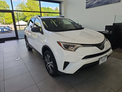 2017 Toyota RAV4 LE AWD