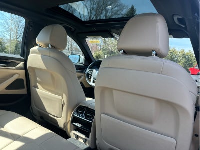 2019 BMW 5 Series 530i xDrive Sedan