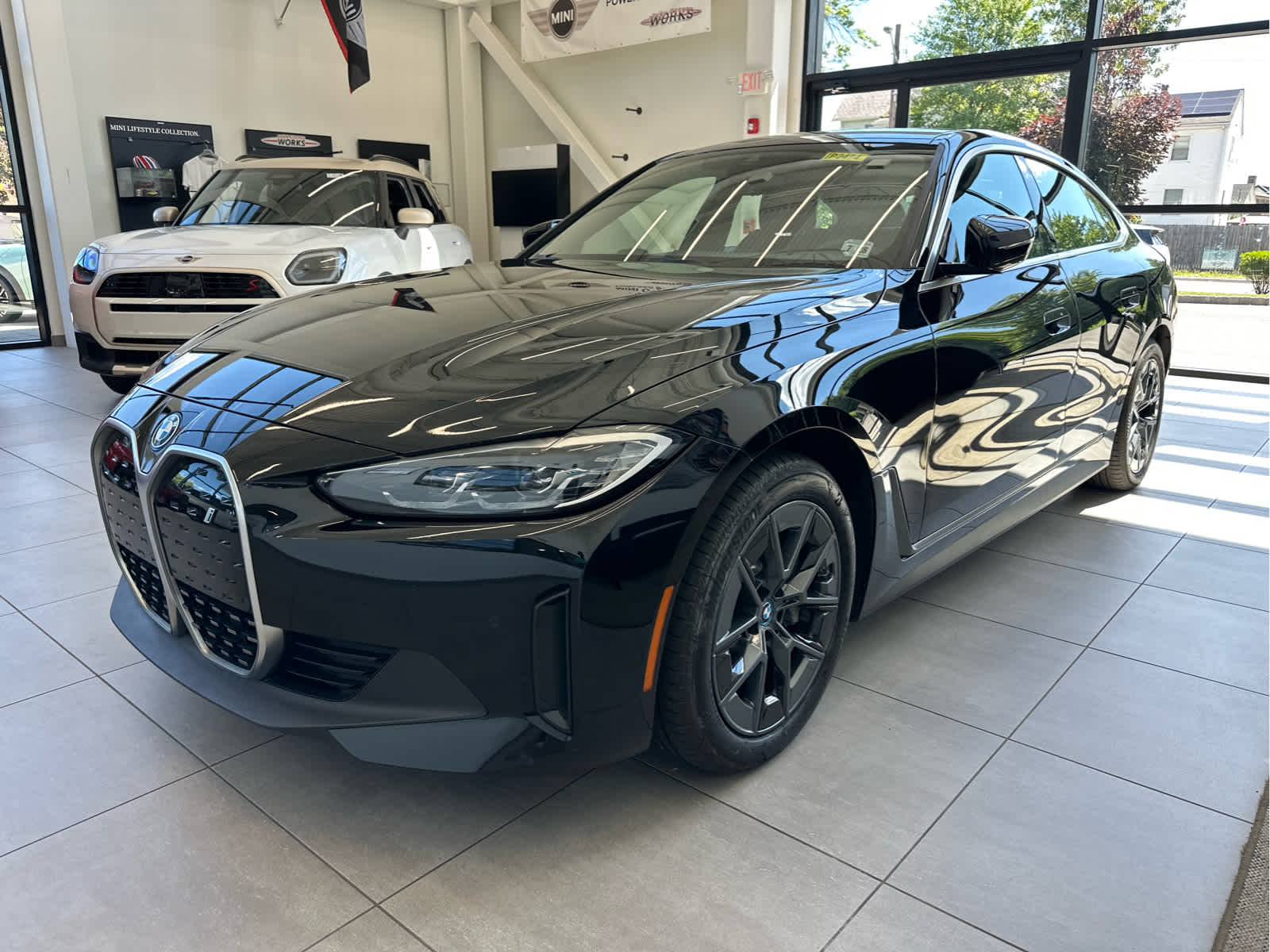 2023 BMW i4 eDrive35's photo