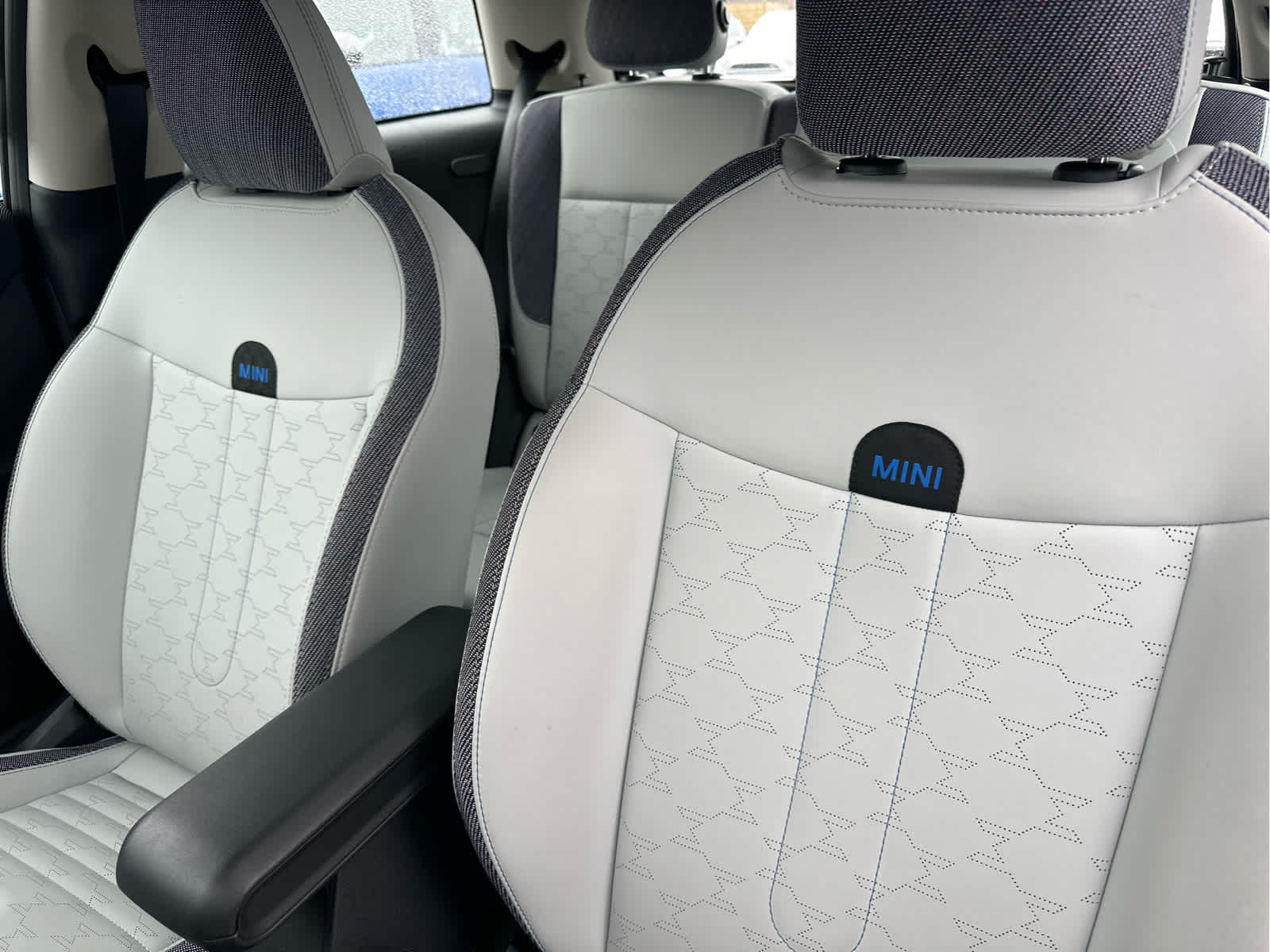 2025 MINI Hardtop 2 Door Cooper