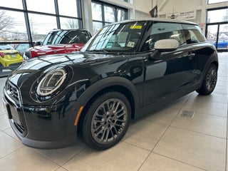 2025 MINI HARDTOP 2 DOOR C Signature Trim FWD