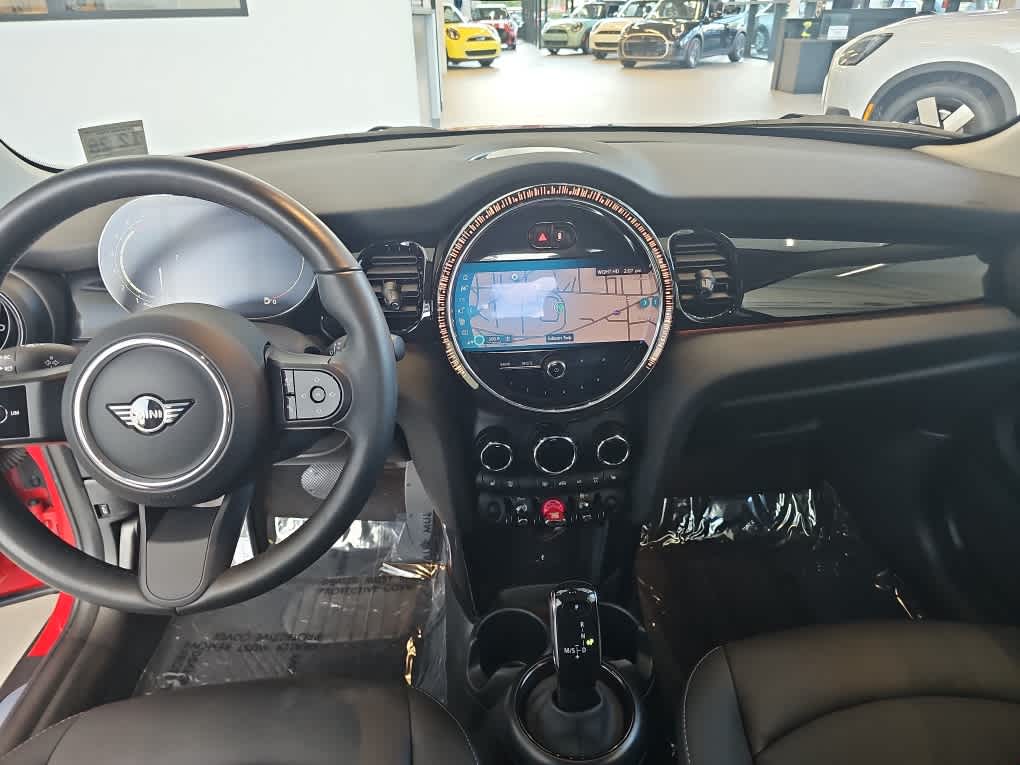 2024 MINI HARDTOP 2 DOOR Cooper FWD