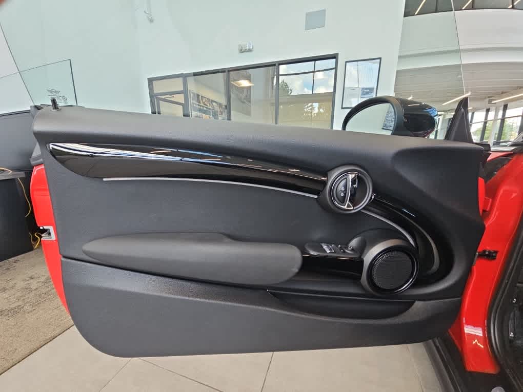 2024 MINI HARDTOP 2 DOOR Cooper FWD