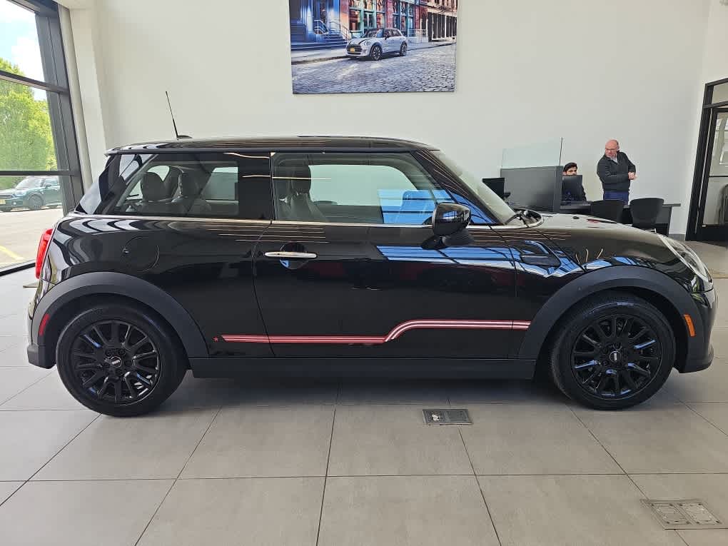 2023 MINI HARDTOP 2 DOOR Cooper FWD