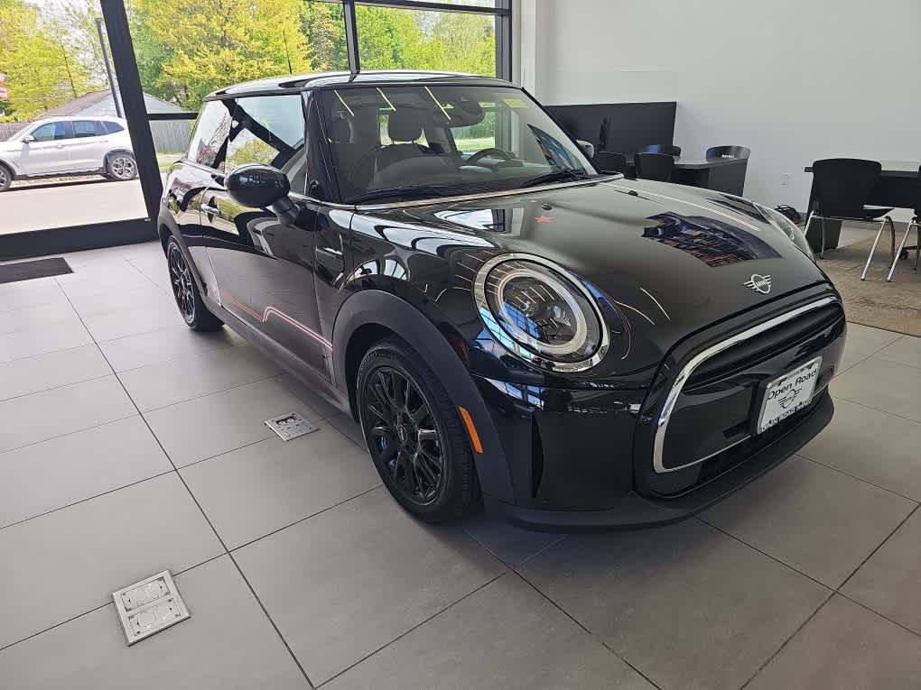 2023 MINI HARDTOP 2 DOOR Cooper FWD