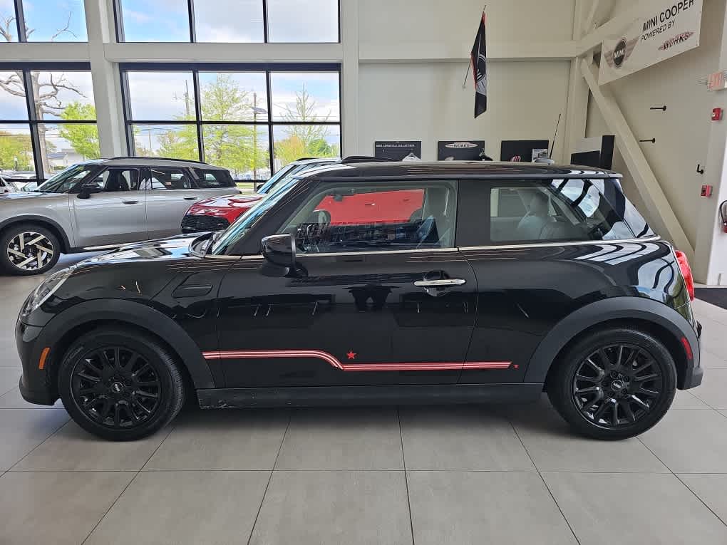 2023 MINI HARDTOP 2 DOOR Cooper FWD