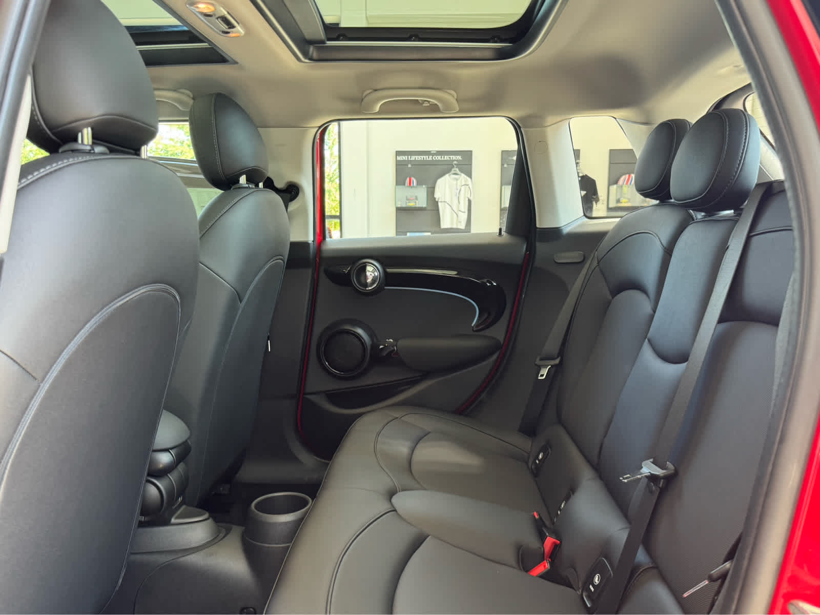 2024 MINI HARDTOP 4 DOOR Cooper FWD