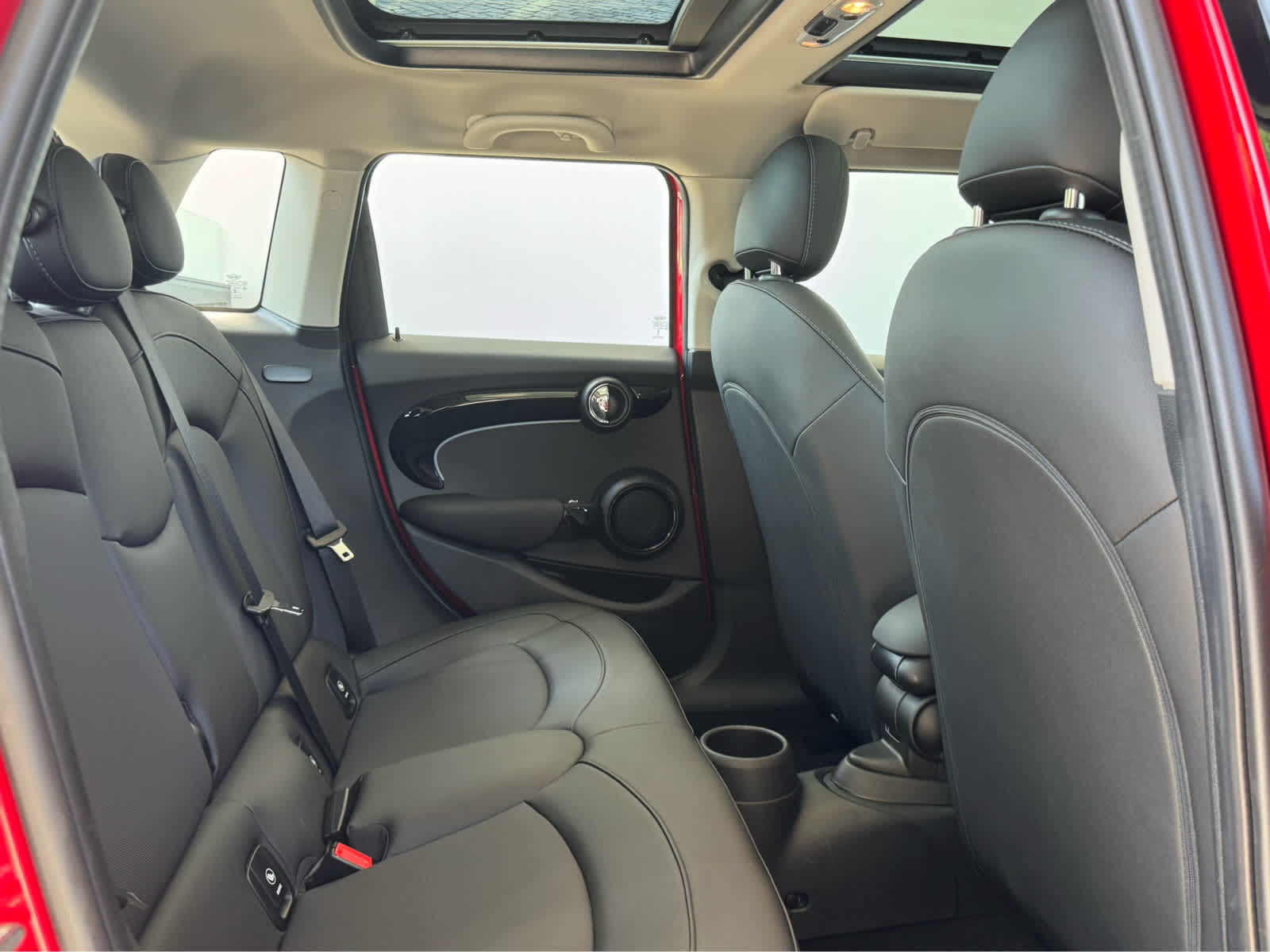 2024 MINI HARDTOP 4 DOOR Cooper FWD