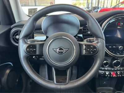 2024 MINI HARDTOP 4 DOOR Cooper FWD