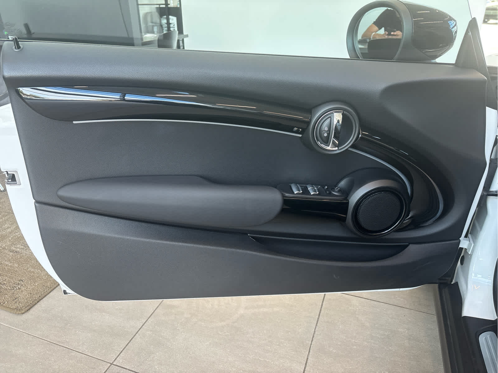 2024 MINI CONVERTIBLE SIGNATURE