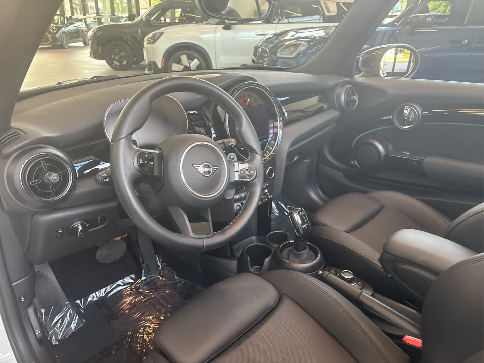 2024 MINI CONVERTIBLE SIGNATURE
