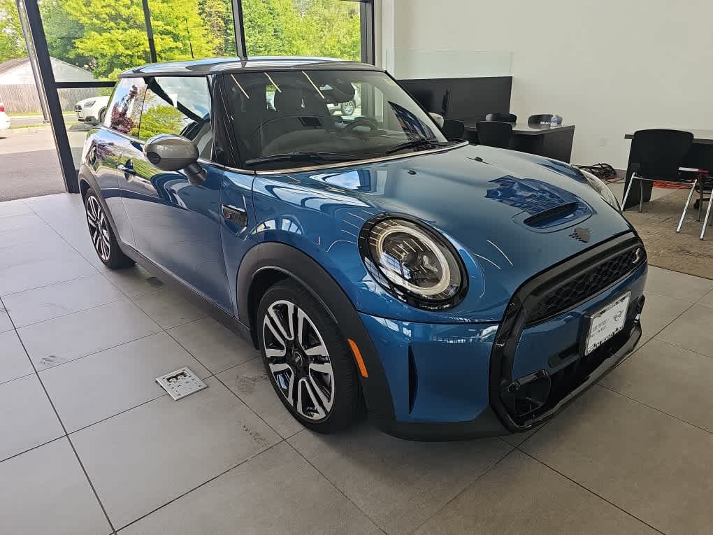 2024 MINI HARDTOP 2 DOOR Cooper S FWD