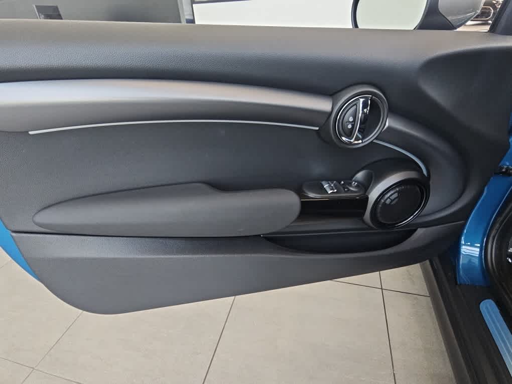 2024 MINI HARDTOP 2 DOOR Cooper S FWD
