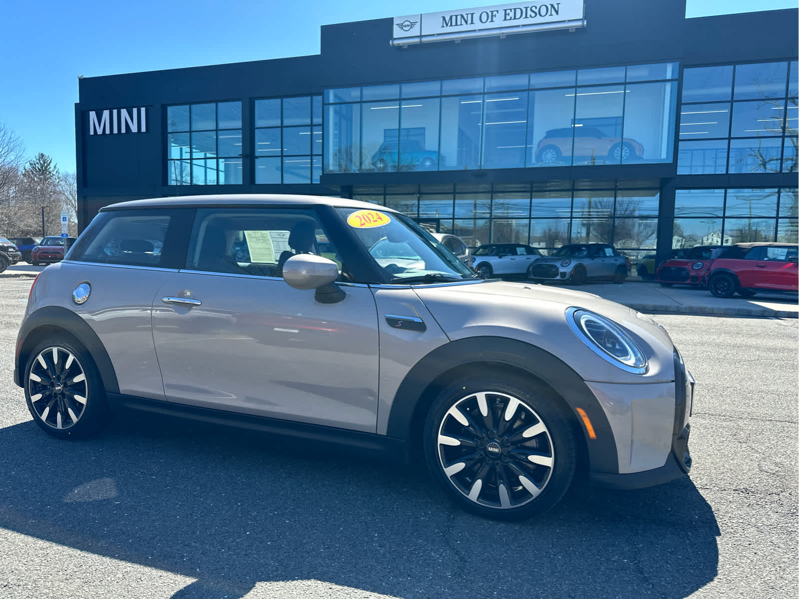 2024 MINI HARDTOP 2 DOOR Cooper S FWD