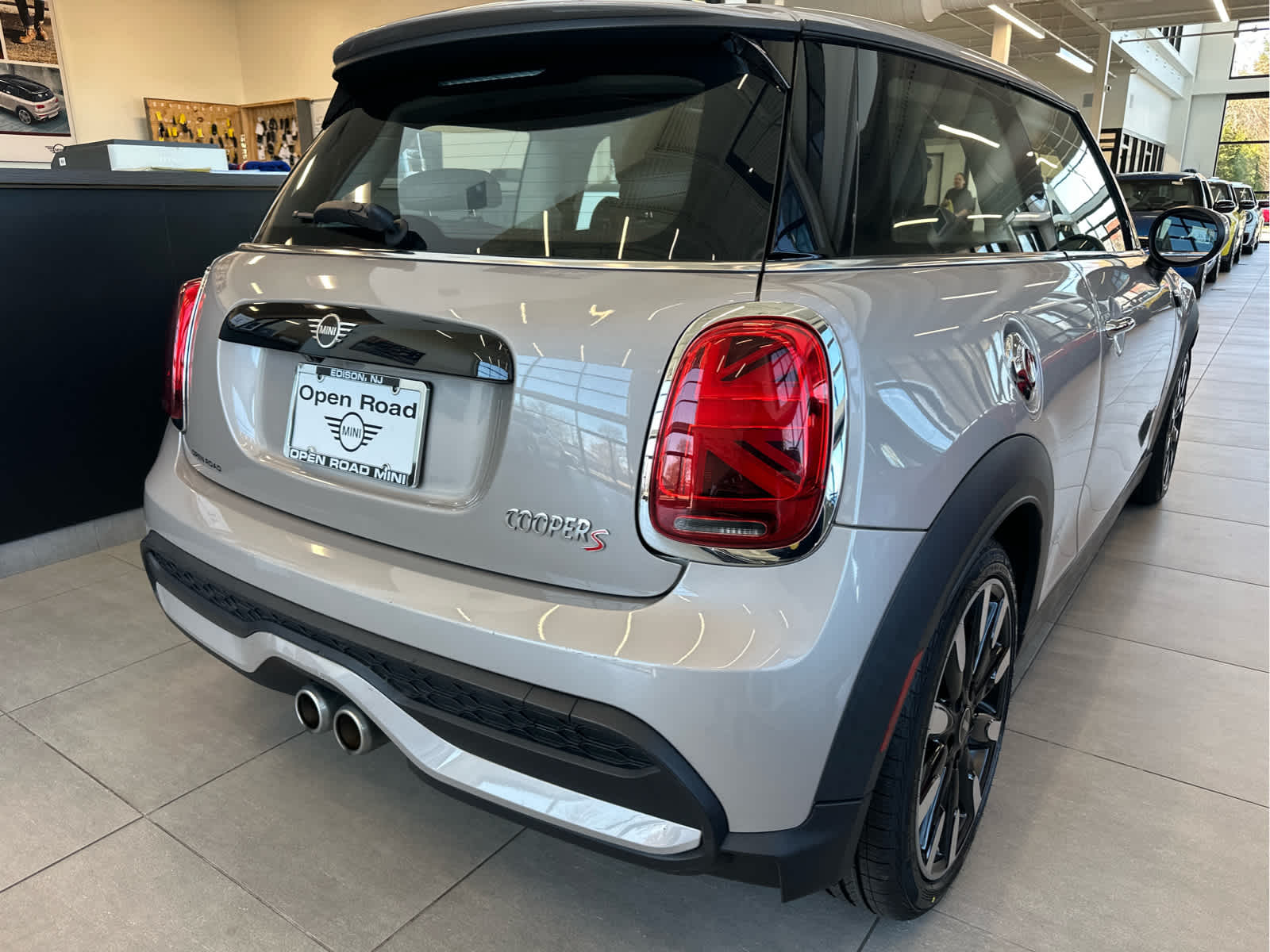 2024 MINI HARDTOP 2 DOOR Cooper S FWD