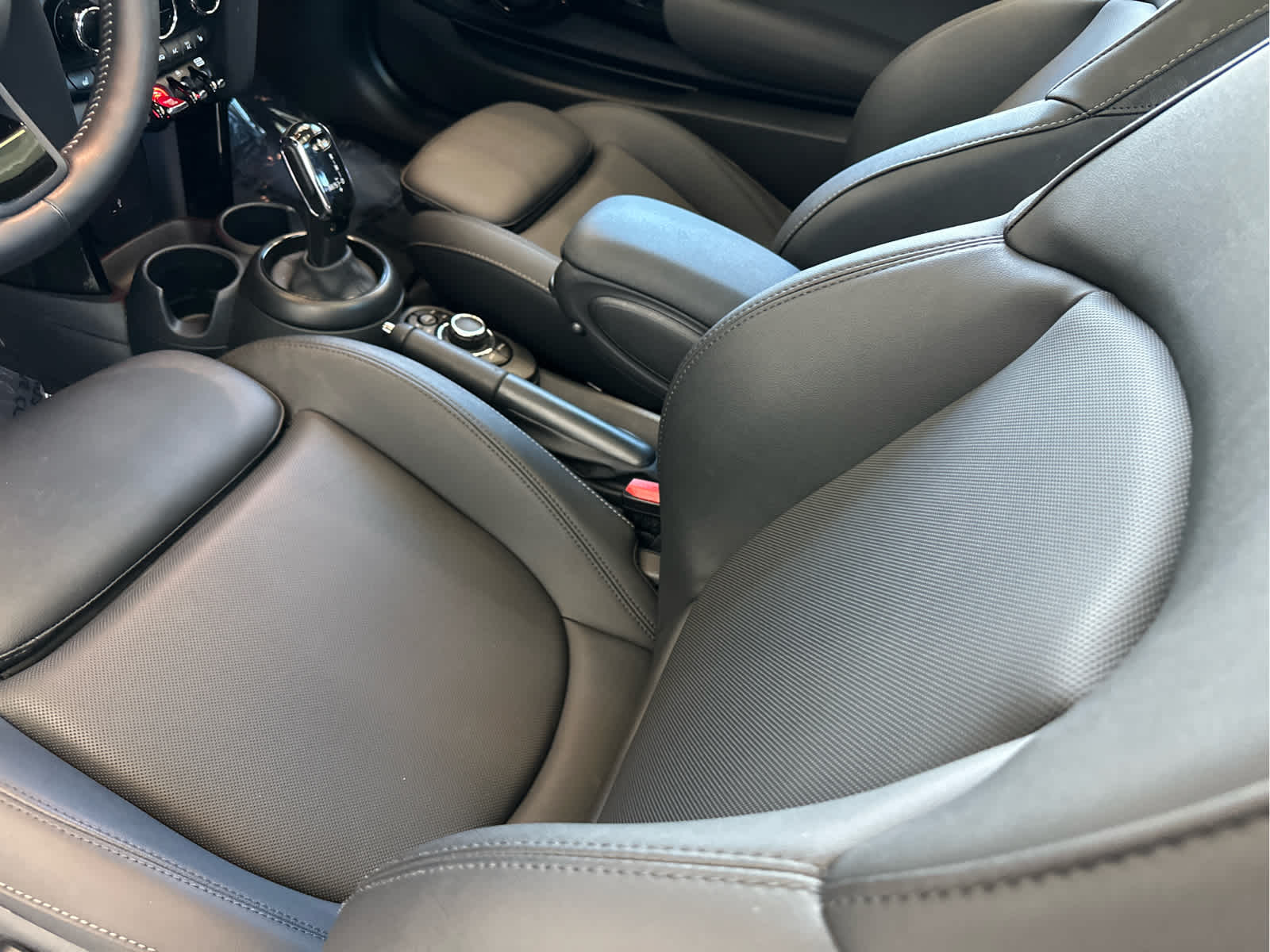 2024 MINI HARDTOP 2 DOOR Cooper S FWD