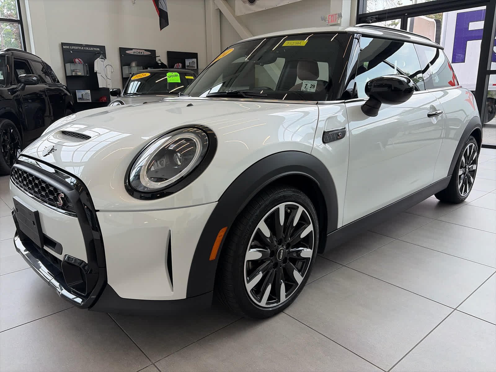 2024 MINI HARDTOP 2 DOOR Cooper S FWD