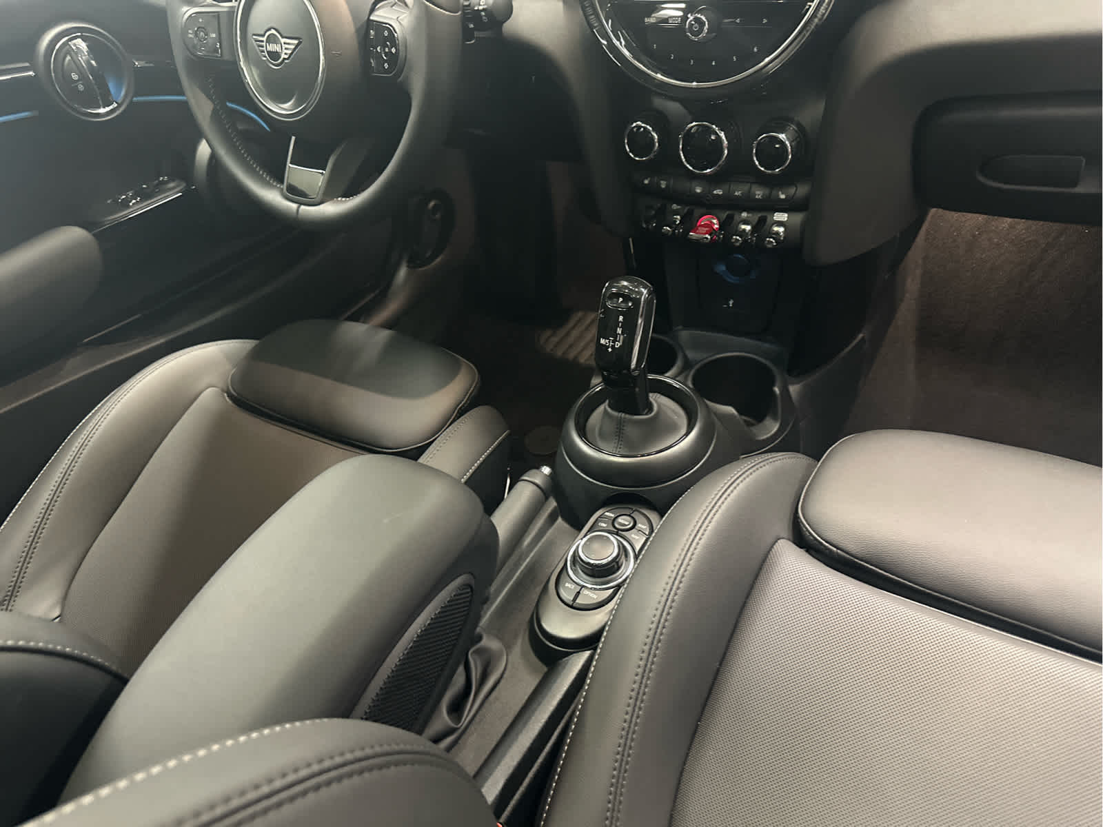 2024 MINI HARDTOP 2 DOOR Cooper S FWD