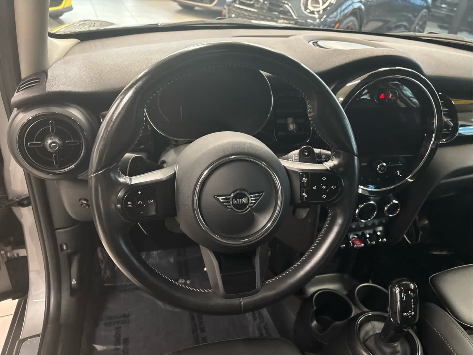 2024 MINI HARDTOP 4 DOOR Cooper S FWD