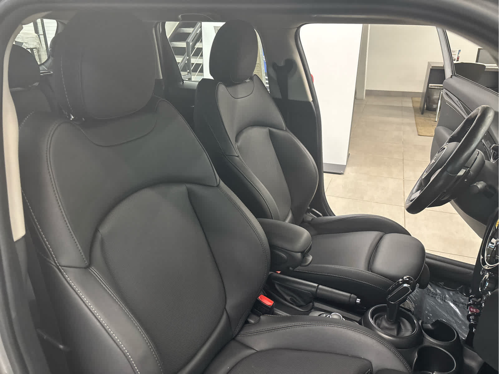 2024 MINI HARDTOP 4 DOOR Cooper S FWD