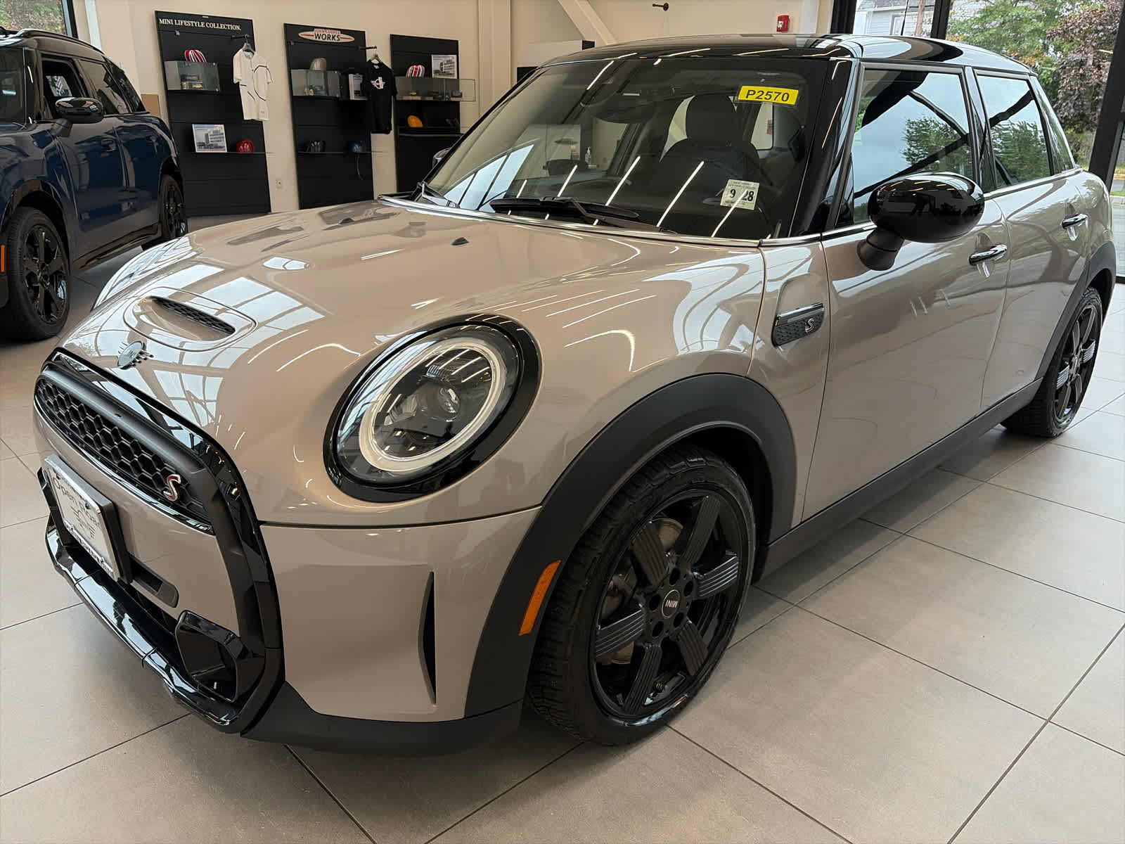 2024 MINI HARDTOP 4 DOOR Cooper S FWD
