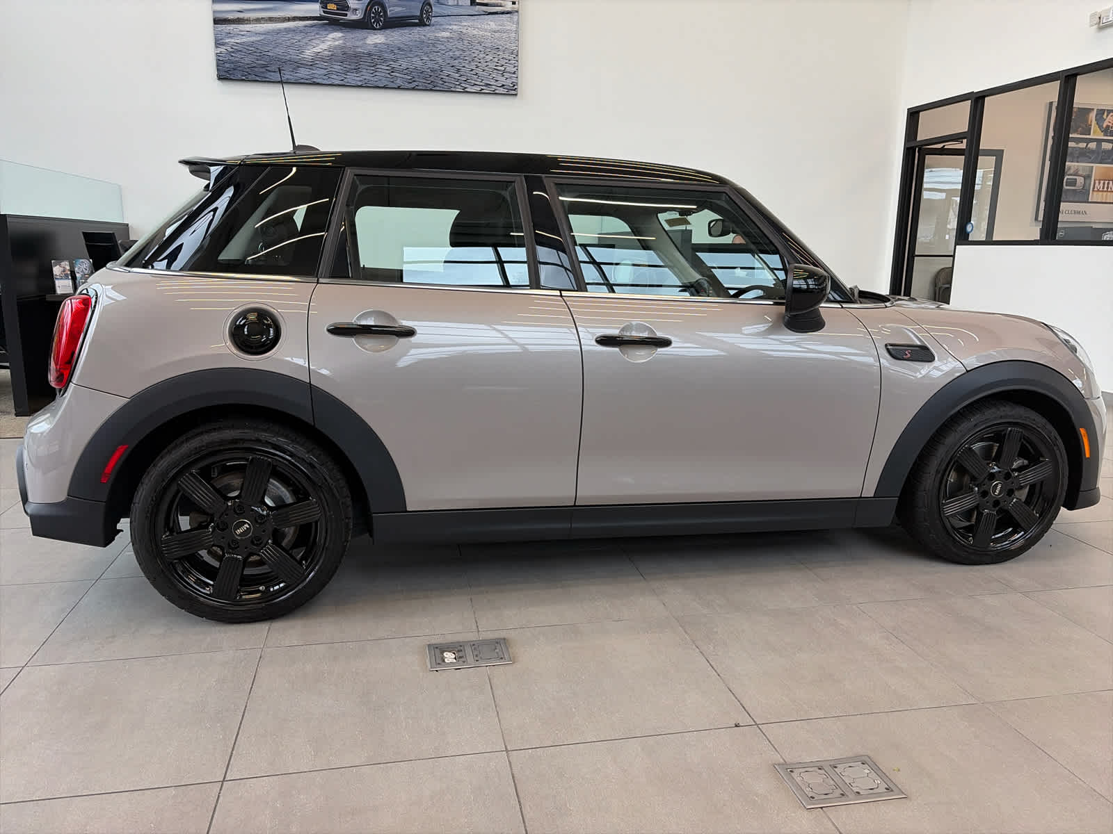 2024 MINI HARDTOP 4 DOOR Cooper S FWD