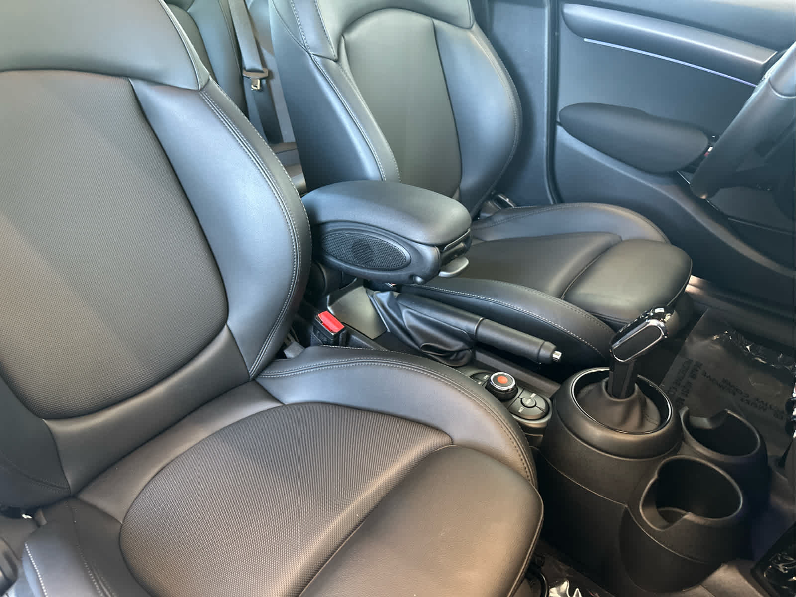 2022 MINI HARDTOP 4 DOOR Cooper S FWD