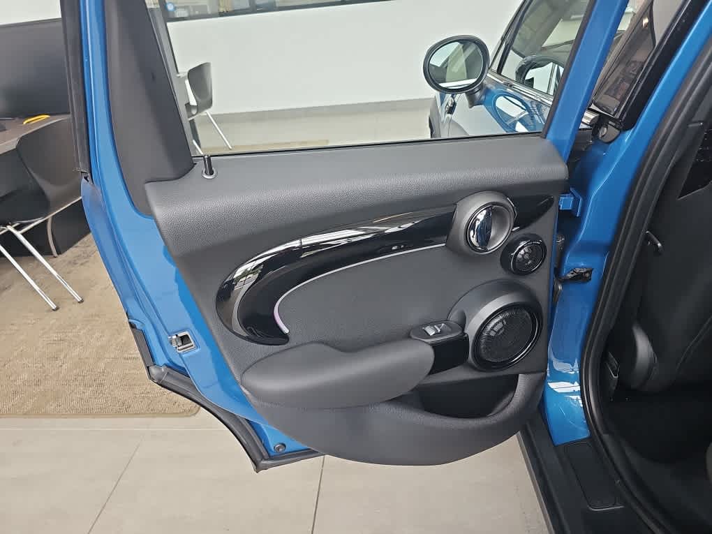 2024 MINI HARDTOP 4 DOOR Cooper S FWD