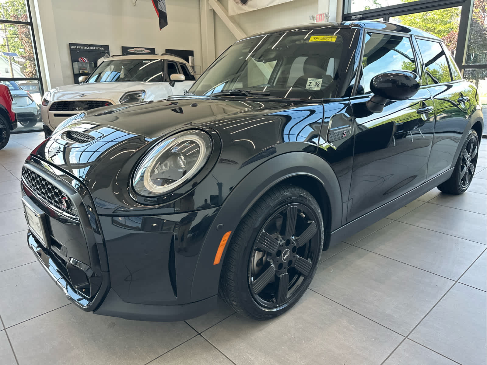 2024 MINI HARDTOP 4 DOOR Cooper S FWD