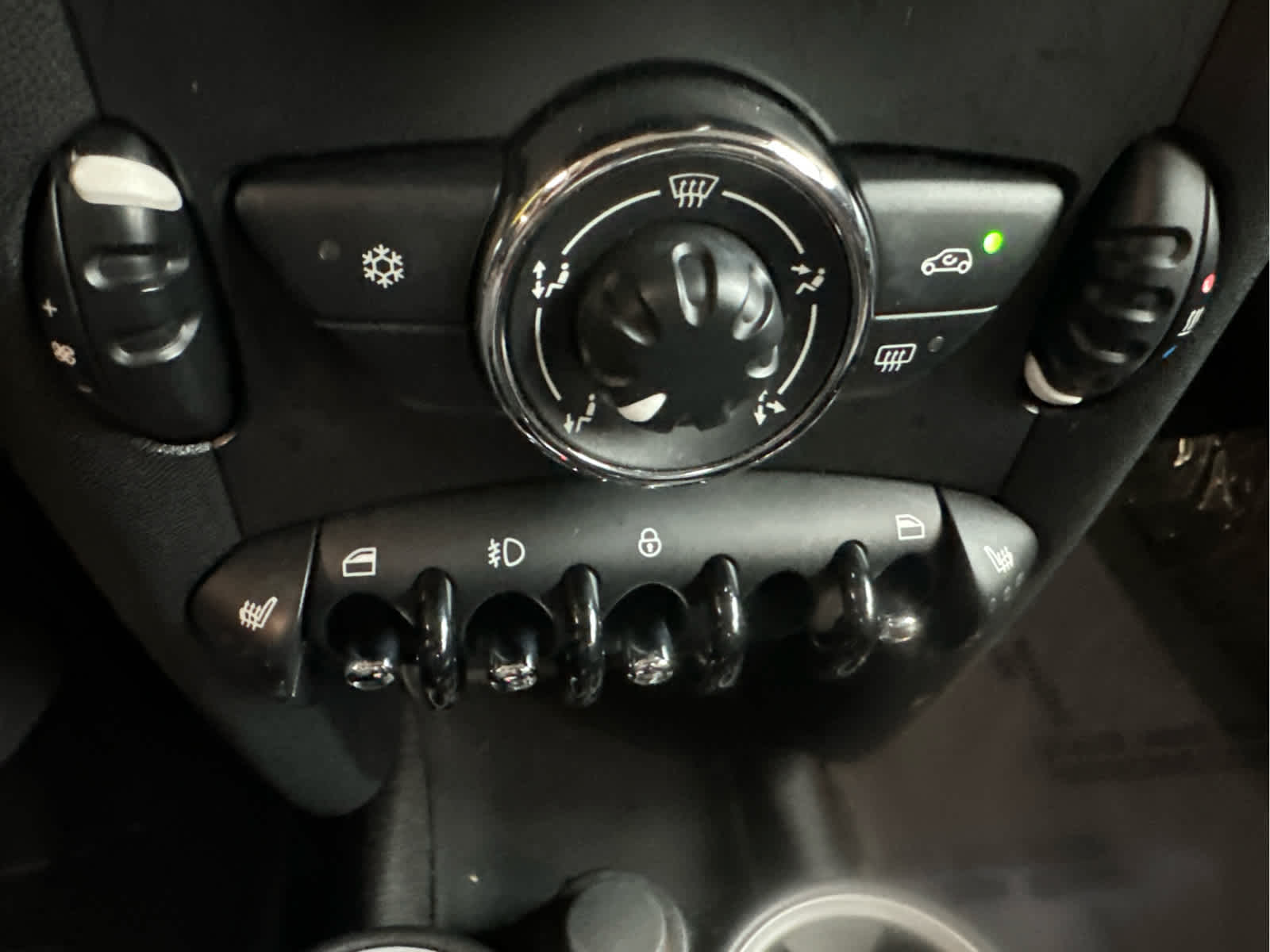 2012 MINI HARDTOP 2 DOOR 2dr Cpe S