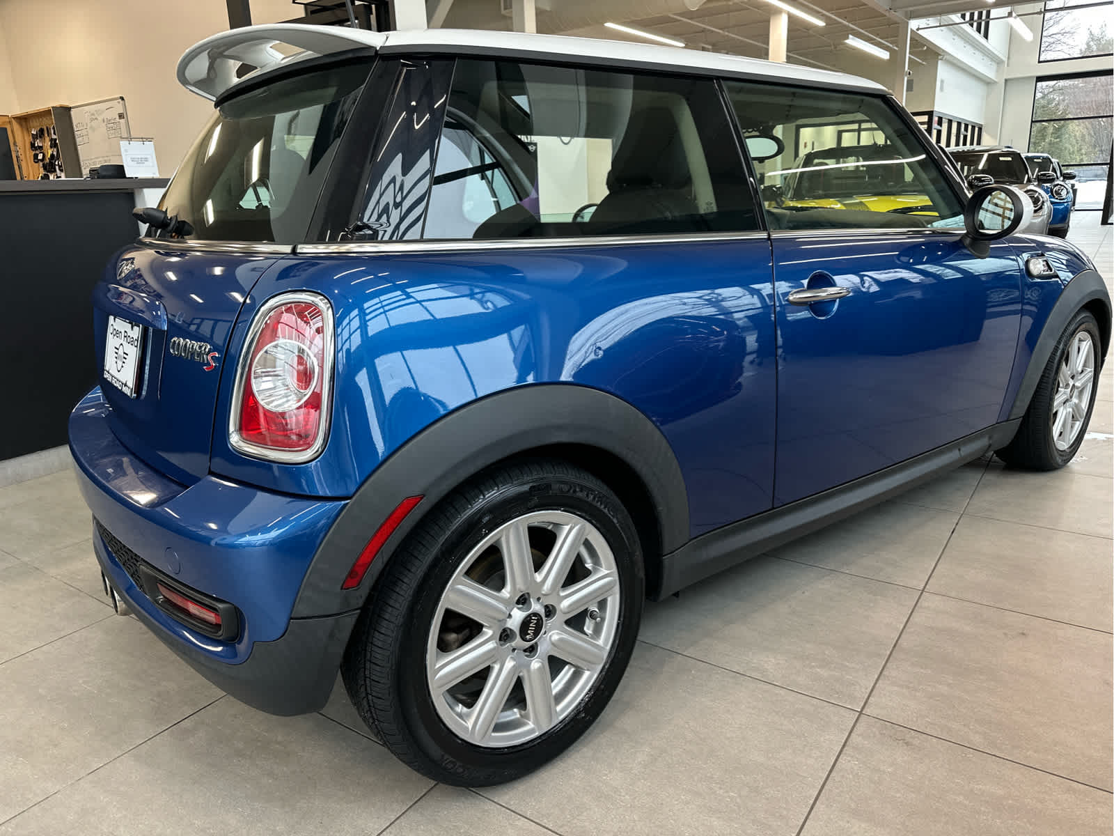 2012 MINI HARDTOP 2 DOOR 2dr Cpe S