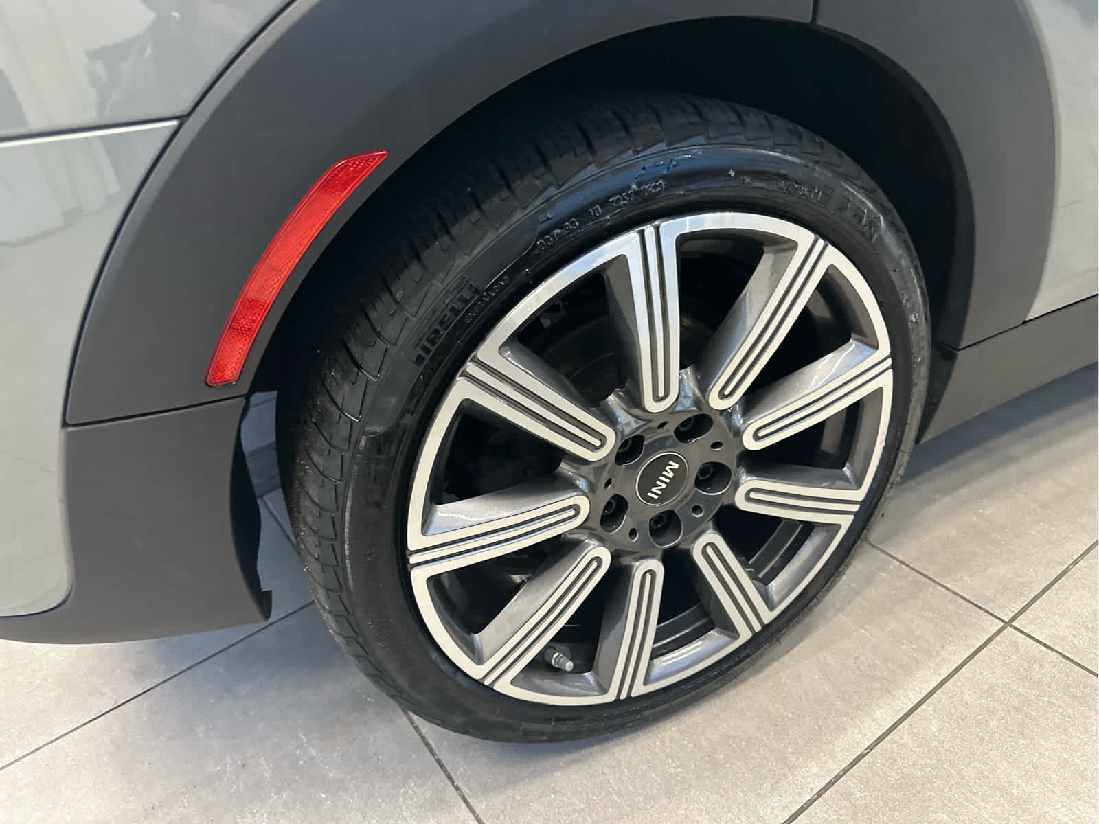 2023 MINI CLUBMAN ICONIC