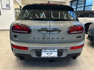 2023 MINI CLUBMAN ICONIC