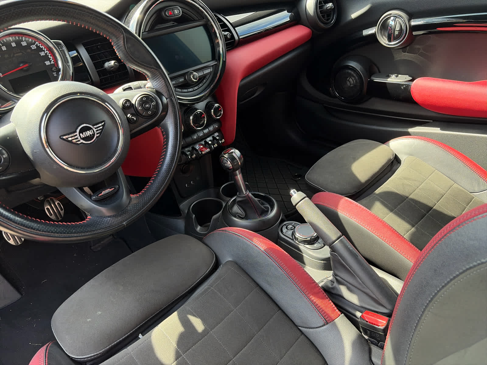 2019 MINI HARDTOP 2 DOOR John Cooper Works FWD